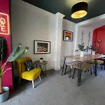 Garden Town Flat Central Accommodating 8 Guests